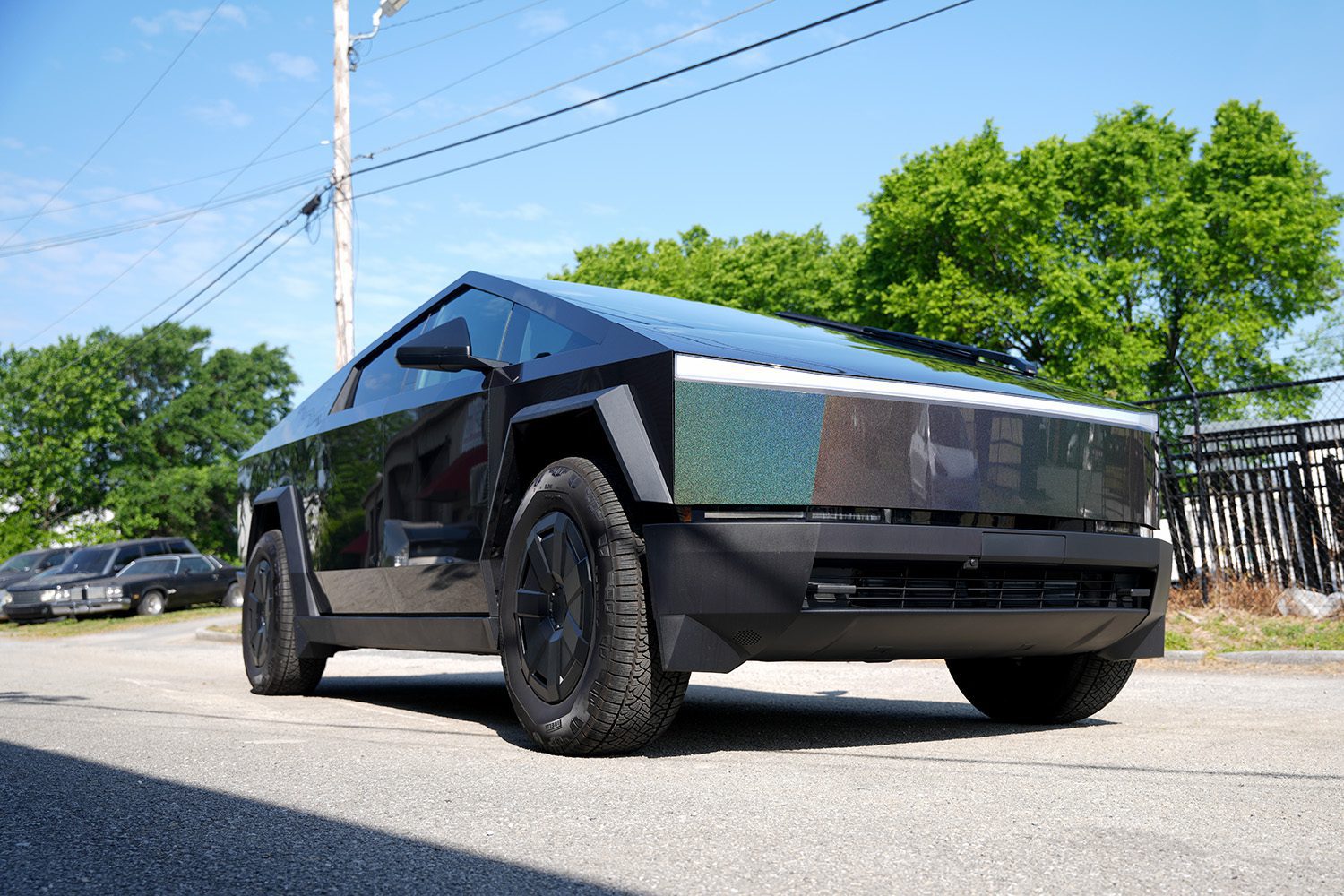 DSC02296 Cybertruck Black Laser Color PPF